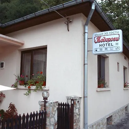 Todorovi Pensiune Gabrovo